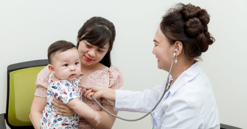 BÉ 6 THÁNG TUỔI CÓ NÊN UỐNG SỮA TƯƠI KHÔNG? CẢNH BÁO TỪ CHUYÊN GIA DINH DƯỠNG!
